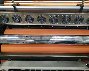 Sistema di soffiaggio anti-inchiostro-emulsionato a ventaglio della macchina per decorare il metallo